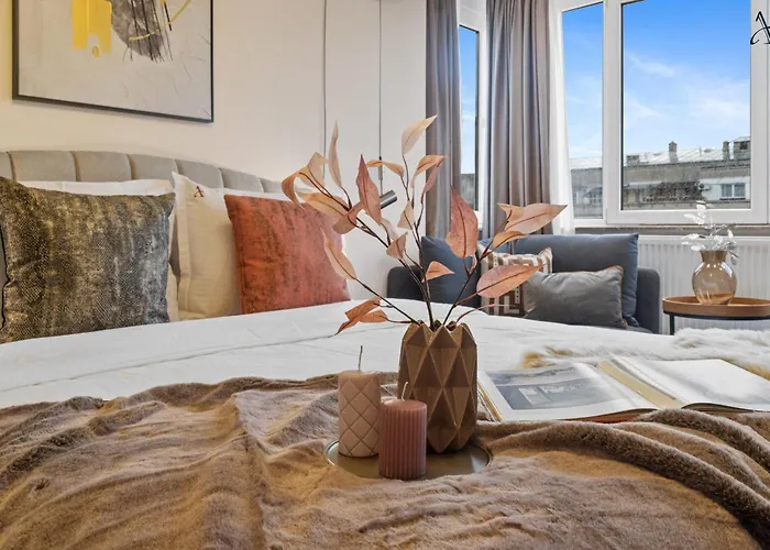 Rentforcomfort Penthouse Romana